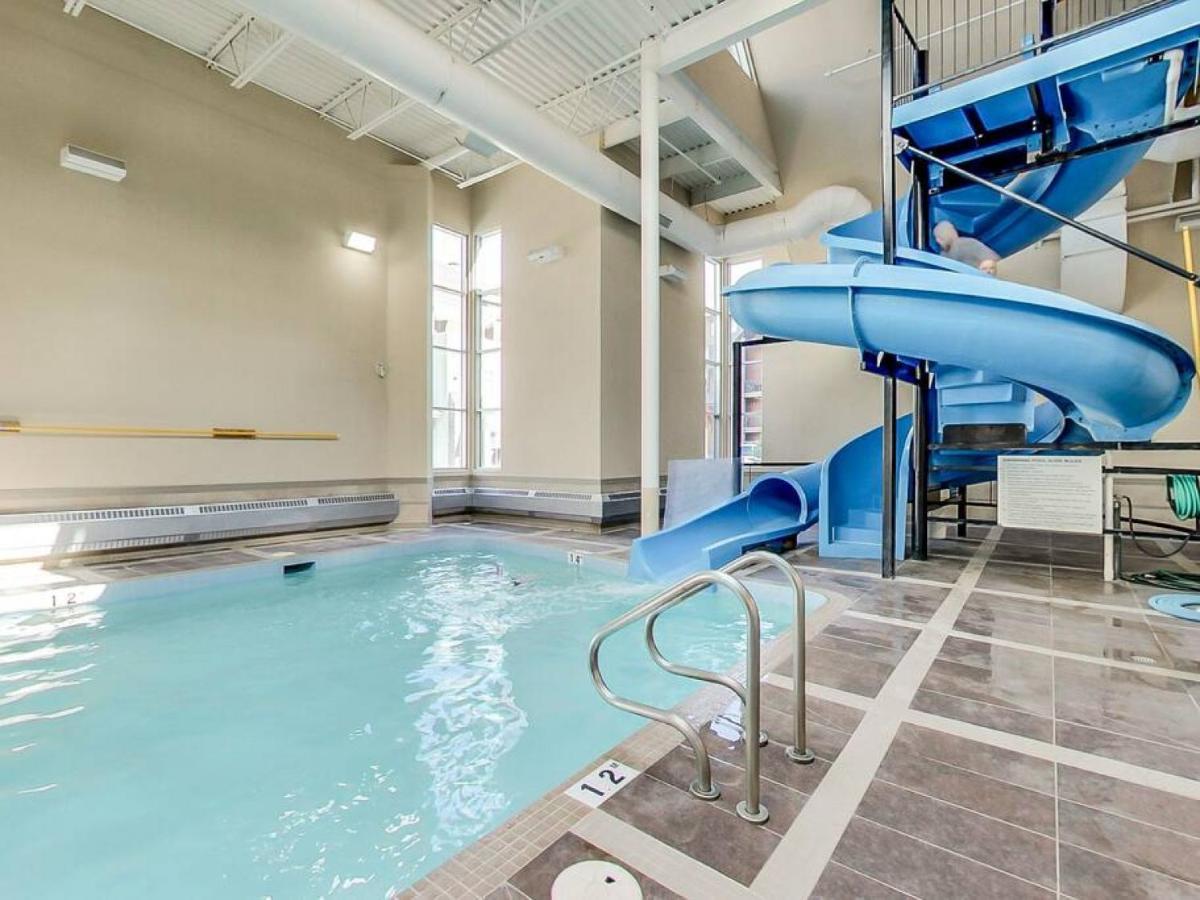 Nature'S Nook By Instant Suites Pool & Hottub كانمور المظهر الخارجي الصورة